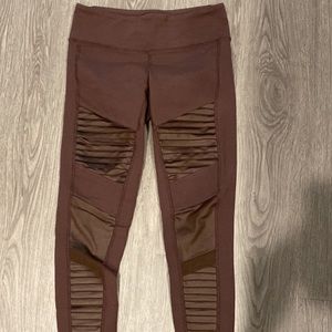 Brown alo ribbed leggings